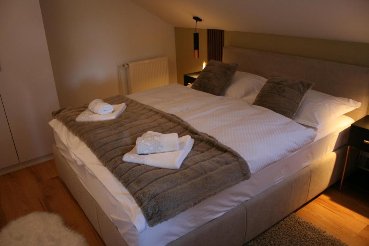 Kaj-Lux Apartment Tuheljske Toplice Bagian luar foto