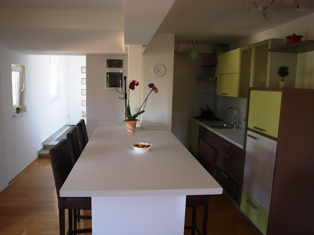 Kaj-Lux Apartment Tuheljske Toplice Bagian luar foto